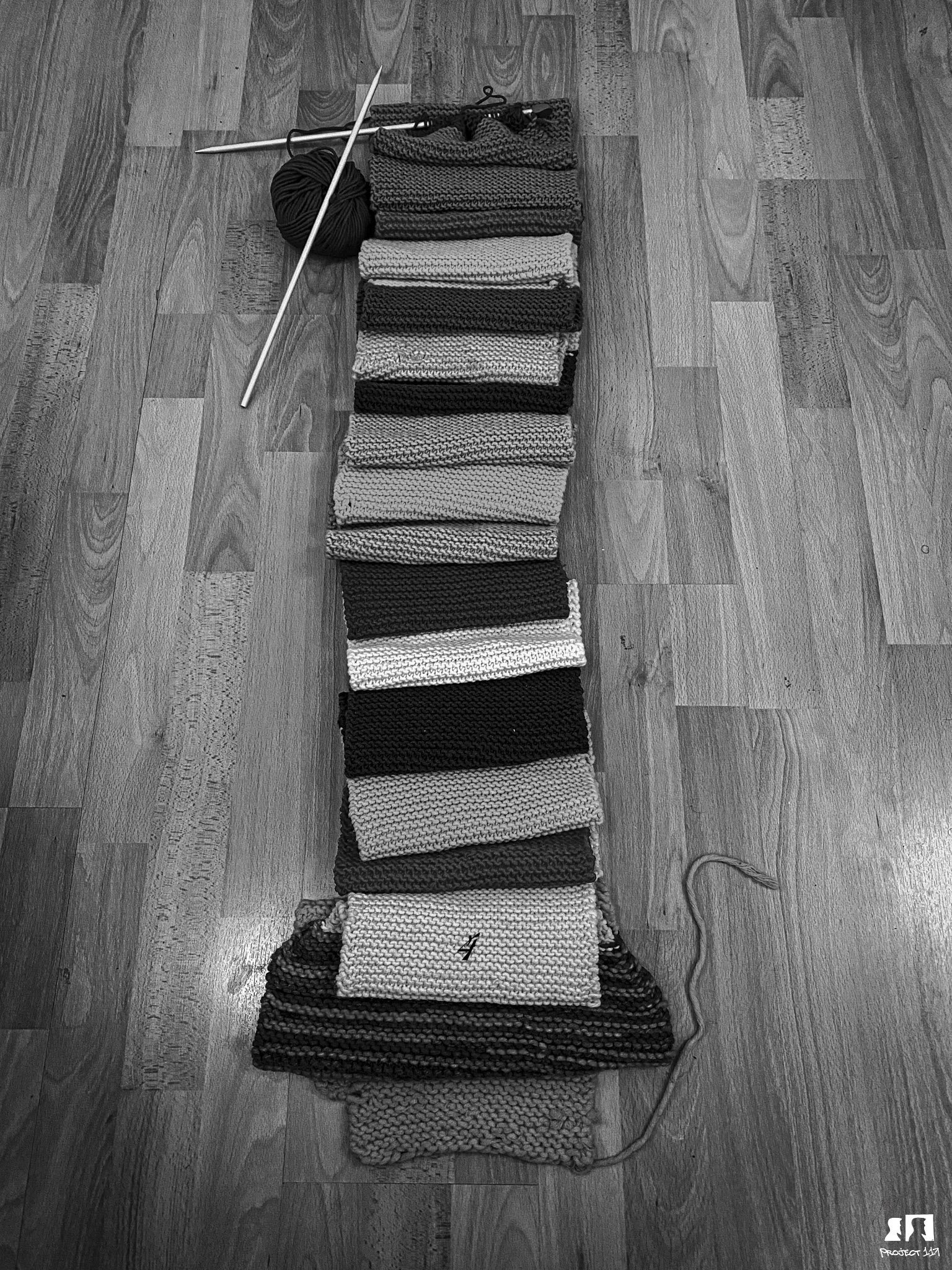 20221206 4 knitting bw 19 colours.jpg