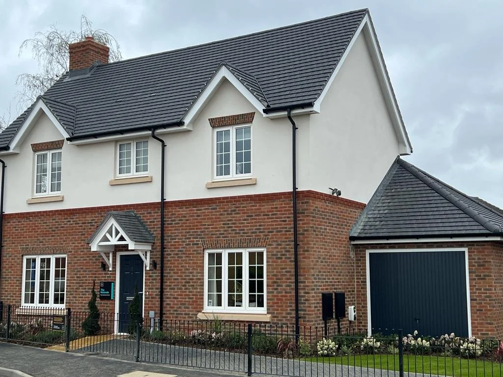 WhatsApp Image 2022-04-06 at 9.00.17 PM.jpeg