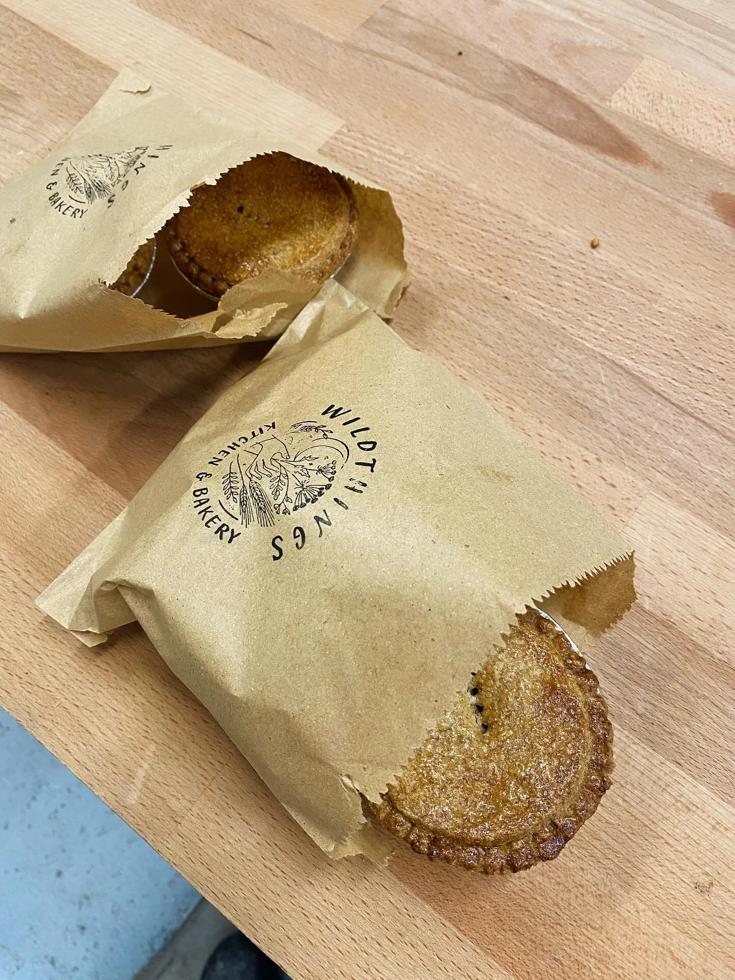 Ohhhh dear! It&rsquo;s that time again. A time where bakers say things like &ldquo;wow! I&rsquo;d forgotten how delicious mince pies are!&rdquo; And.. &ldquo;Awww, I feel all festive now&rdquo;. How long does this last? Not long, let me tell you! . B