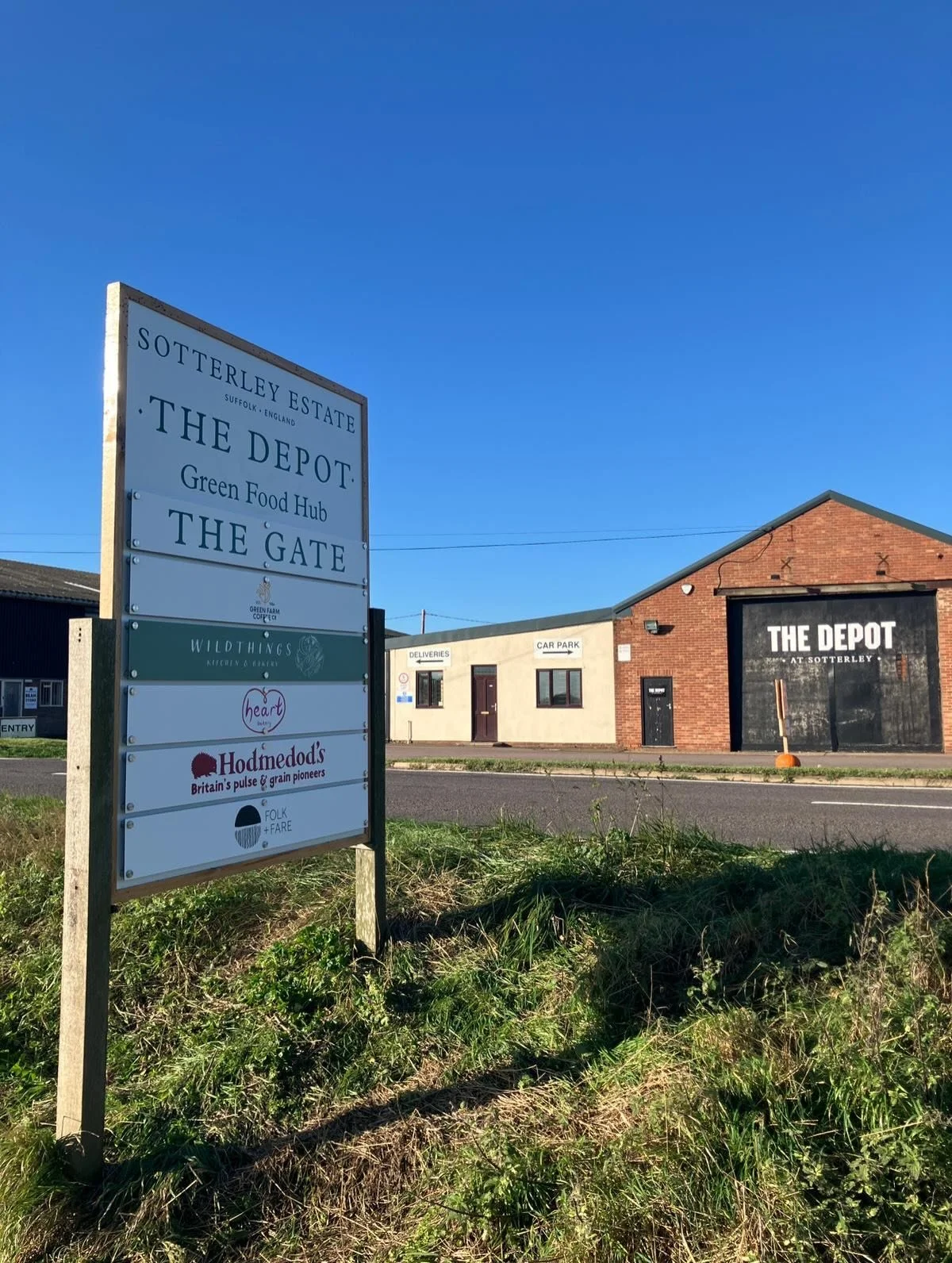 Thanks to all that have come by to the Gate so far!! This week we&rsquo;ll hopefully be stocking the shelves with more local delights including our own bakery and fermented products! (FYI: the kimchi that @lola_de_mille made a couple of weeks ago is 