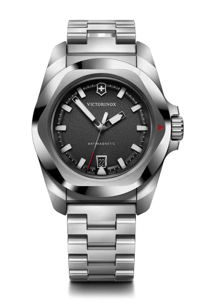 I.N.O.X. QUARTZ,
UVP: € 745.- / CHF 745,-