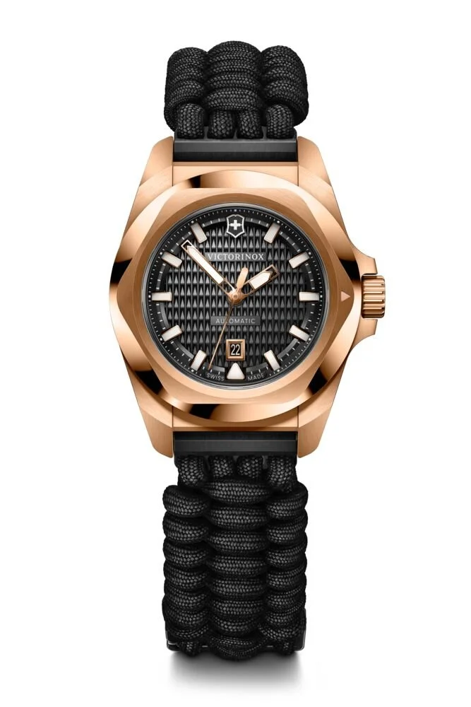 I.N.O.X. AUTOMATIC SMALL,
UVP: € 1.345,- / CHF 1.345,-