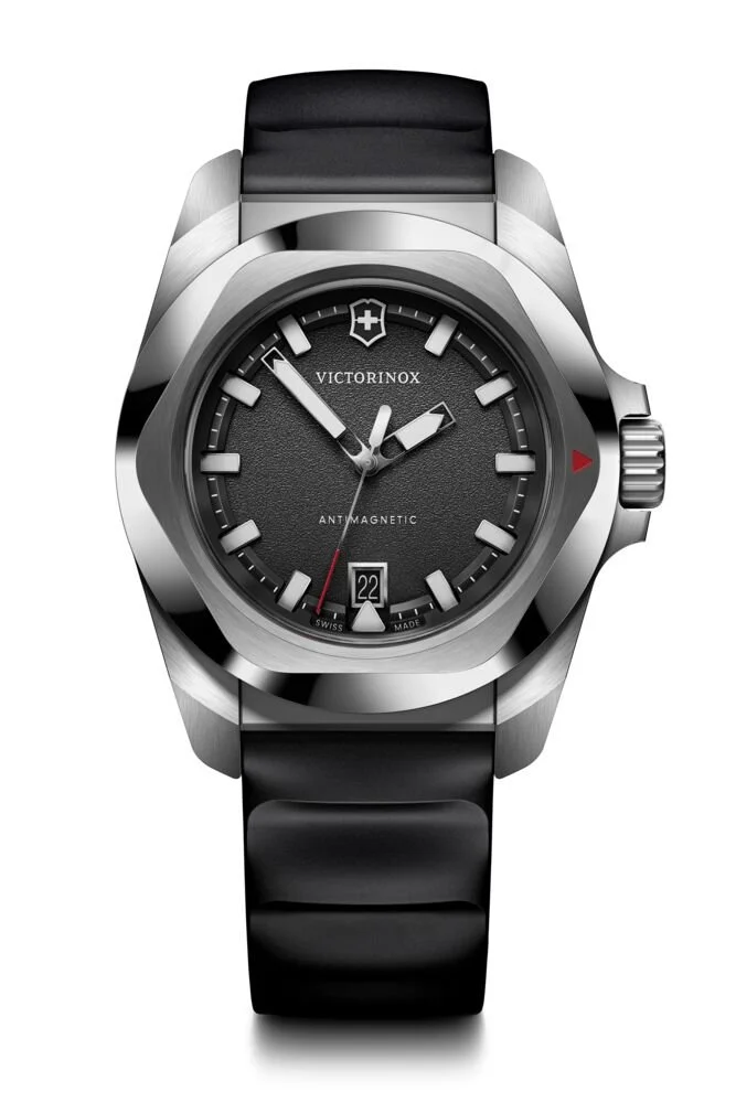 I.N.O.X. QUARTZ,
UVP: € 545.- / CHF 545,-
