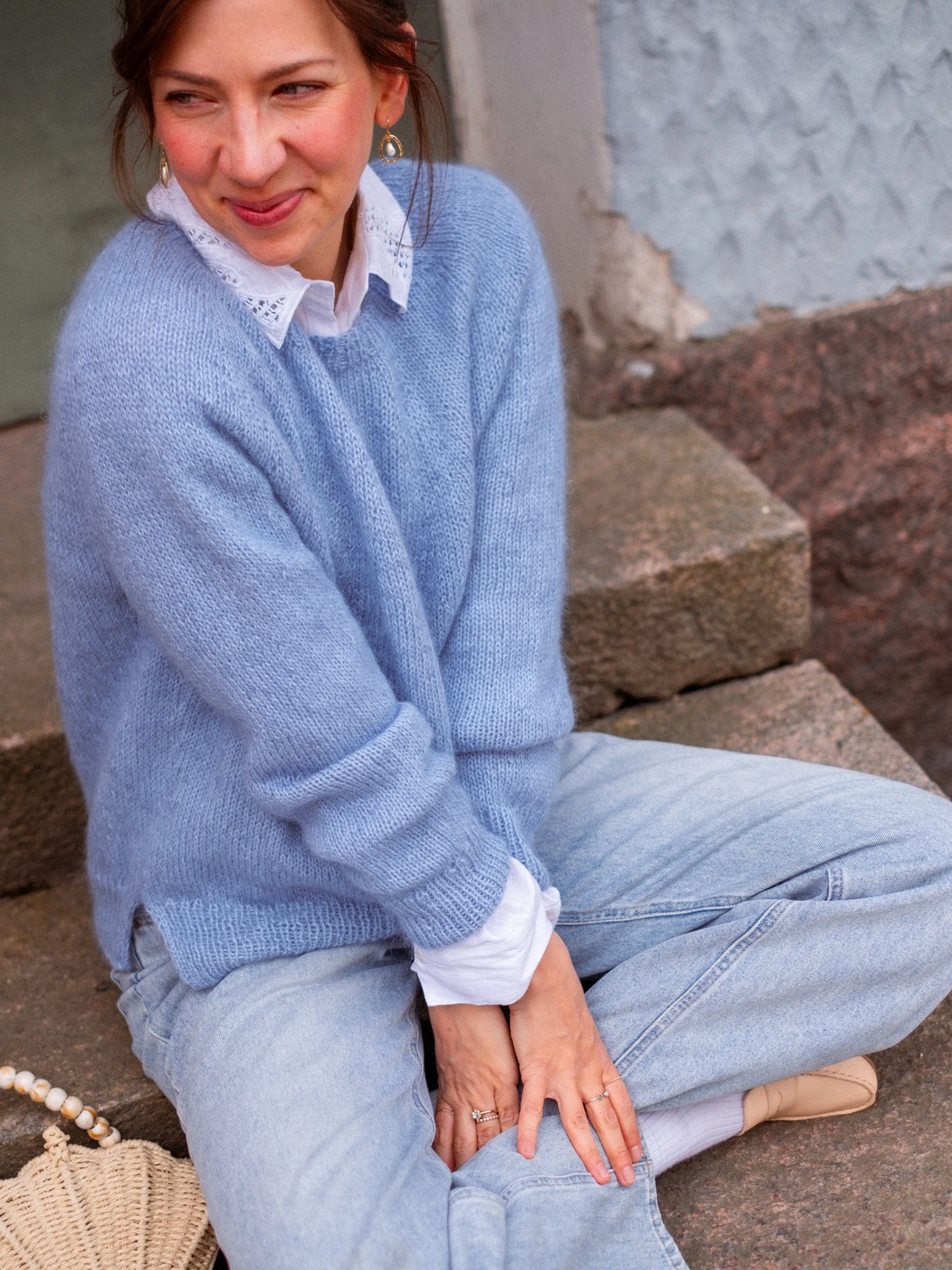 juice-sweater-sitting-steps-smiling-blue.JPG