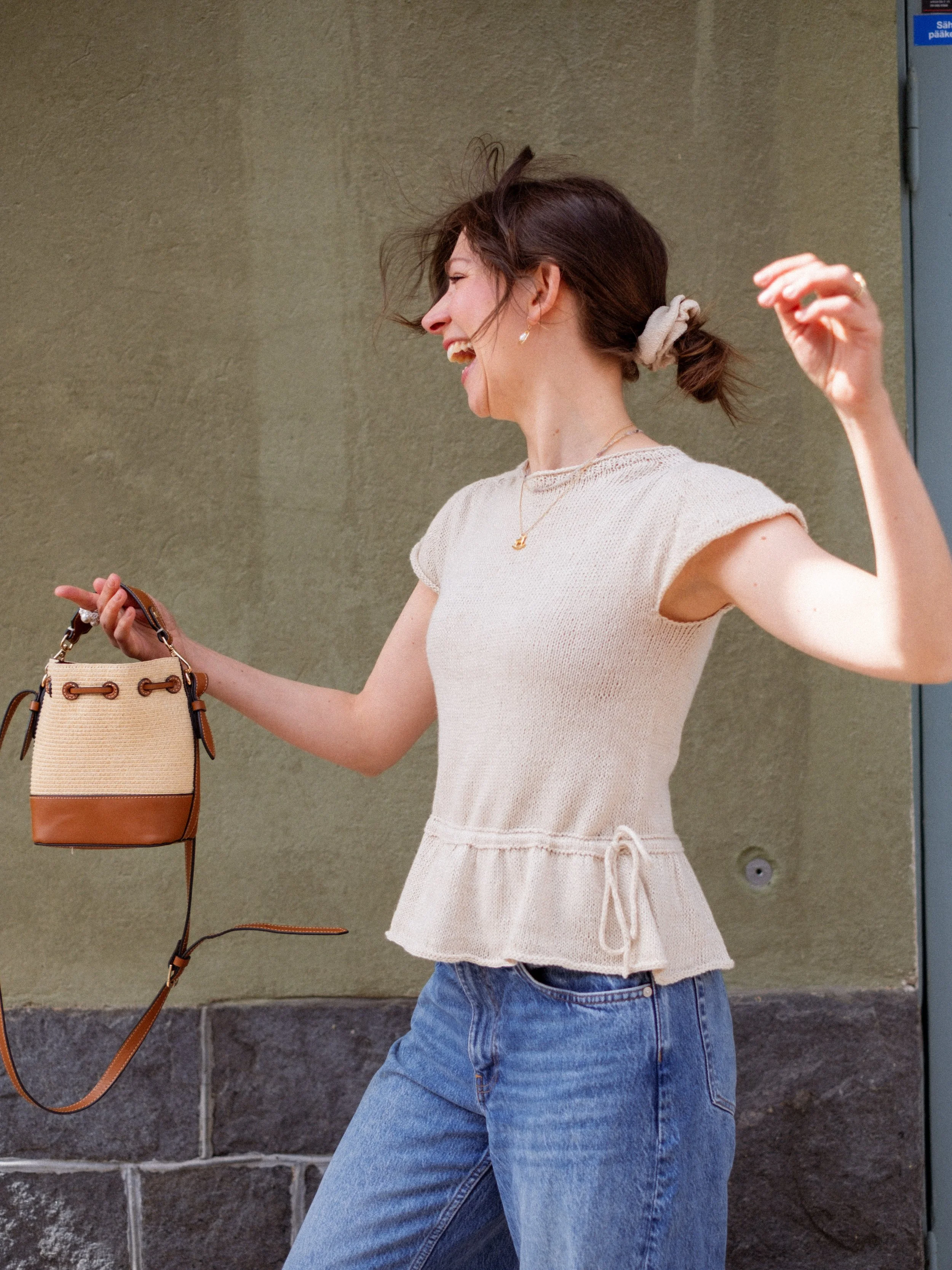 flutterby-top-cream-dancing-street-style.jpg