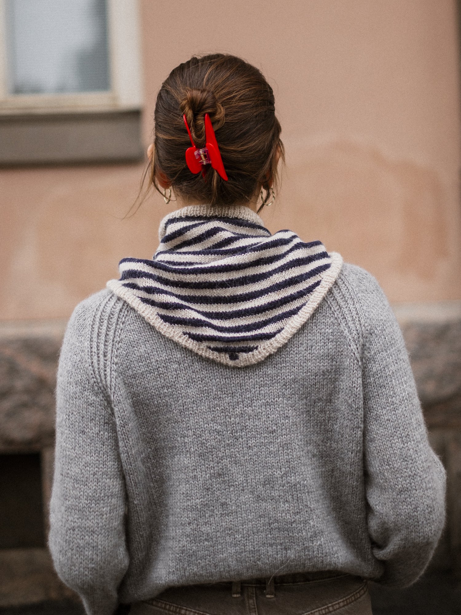 in-my-stripes-era-scarf-garter-stitch-triangle-knit-scarf-back-view-with-red-hairclip.jpg