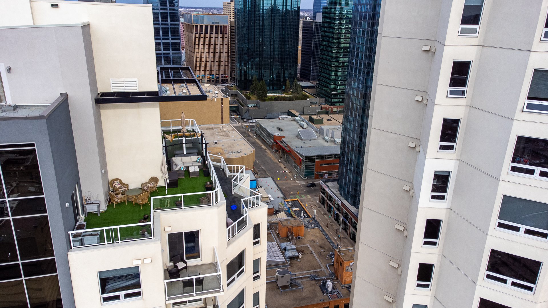 Fox One Penthouse-078.jpg