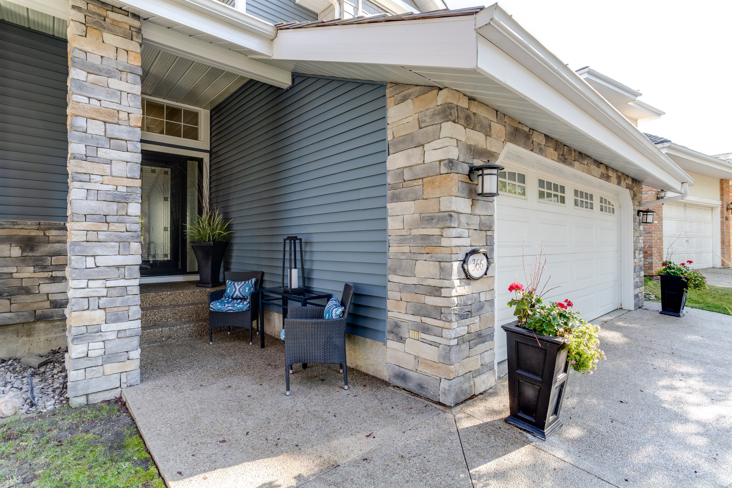 366 O Connor Close NW-096.jpg