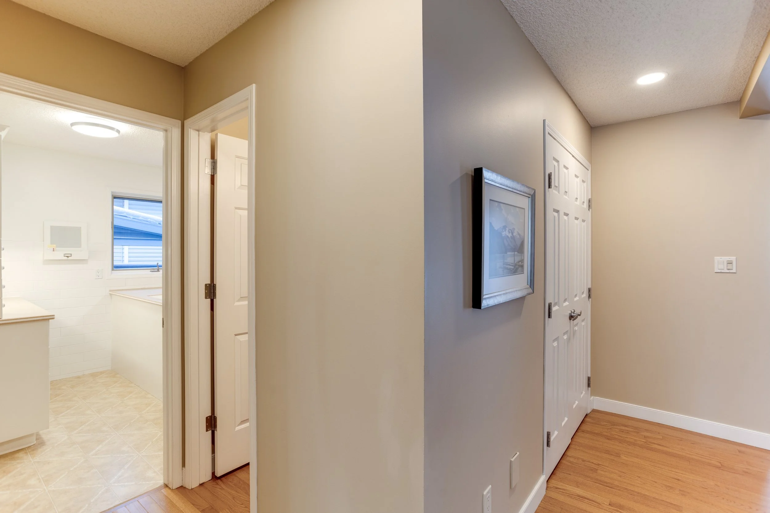 366 O Connor Close NW-038.jpg