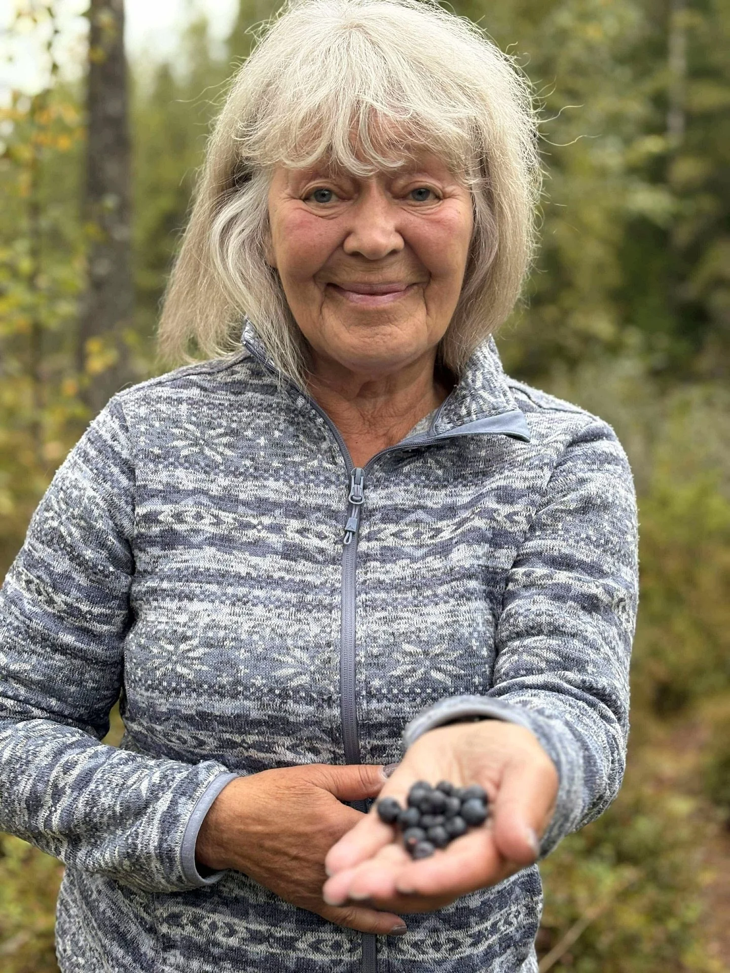 Otroligt uppskattat att f&aring; g&aring; en tur i bl&aring;b&auml;rsskogen p&aring; kv&auml;llskvisten i torsdags❤️🫐