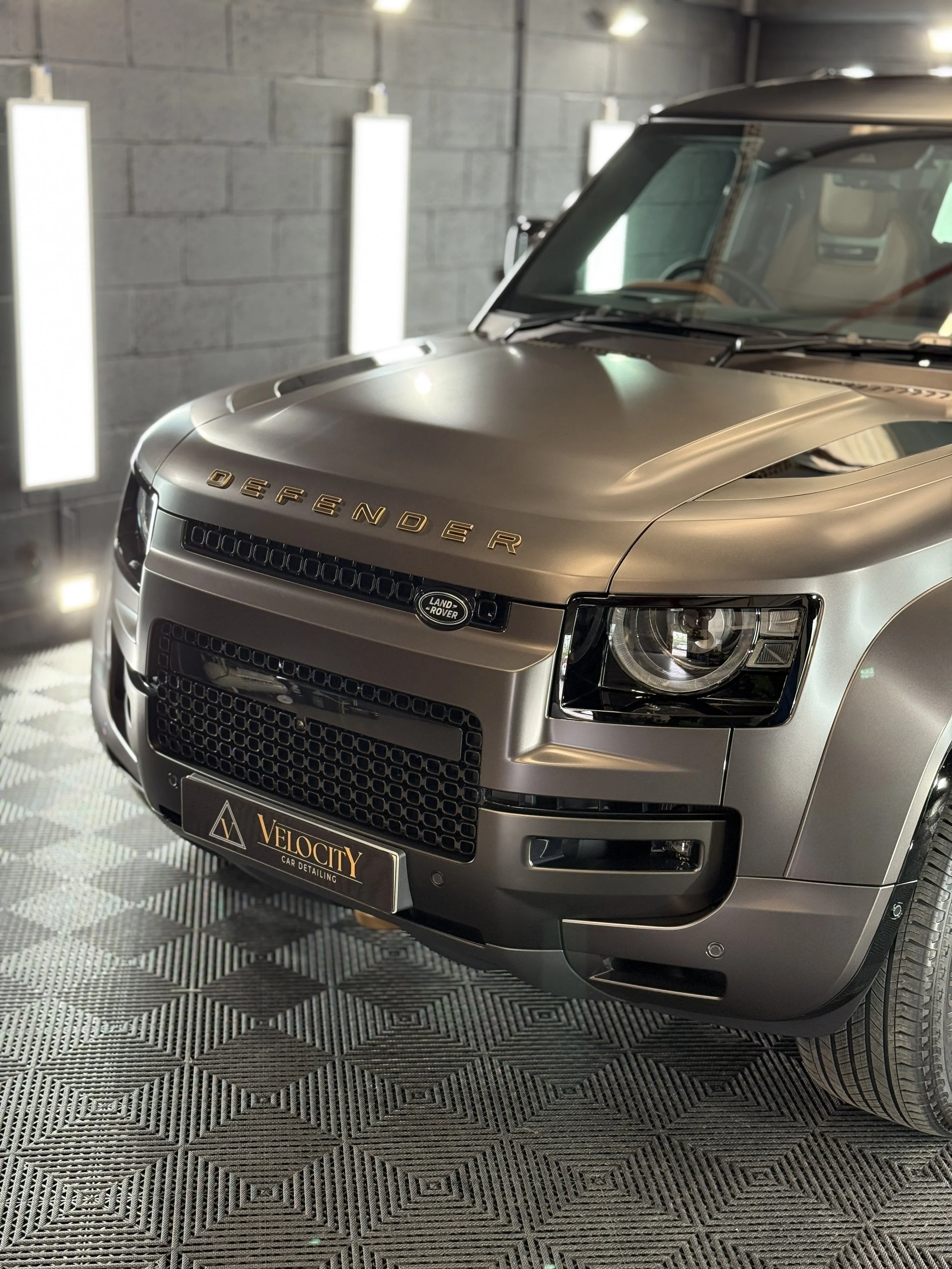 Land Rover Defender Octa PPF Derby