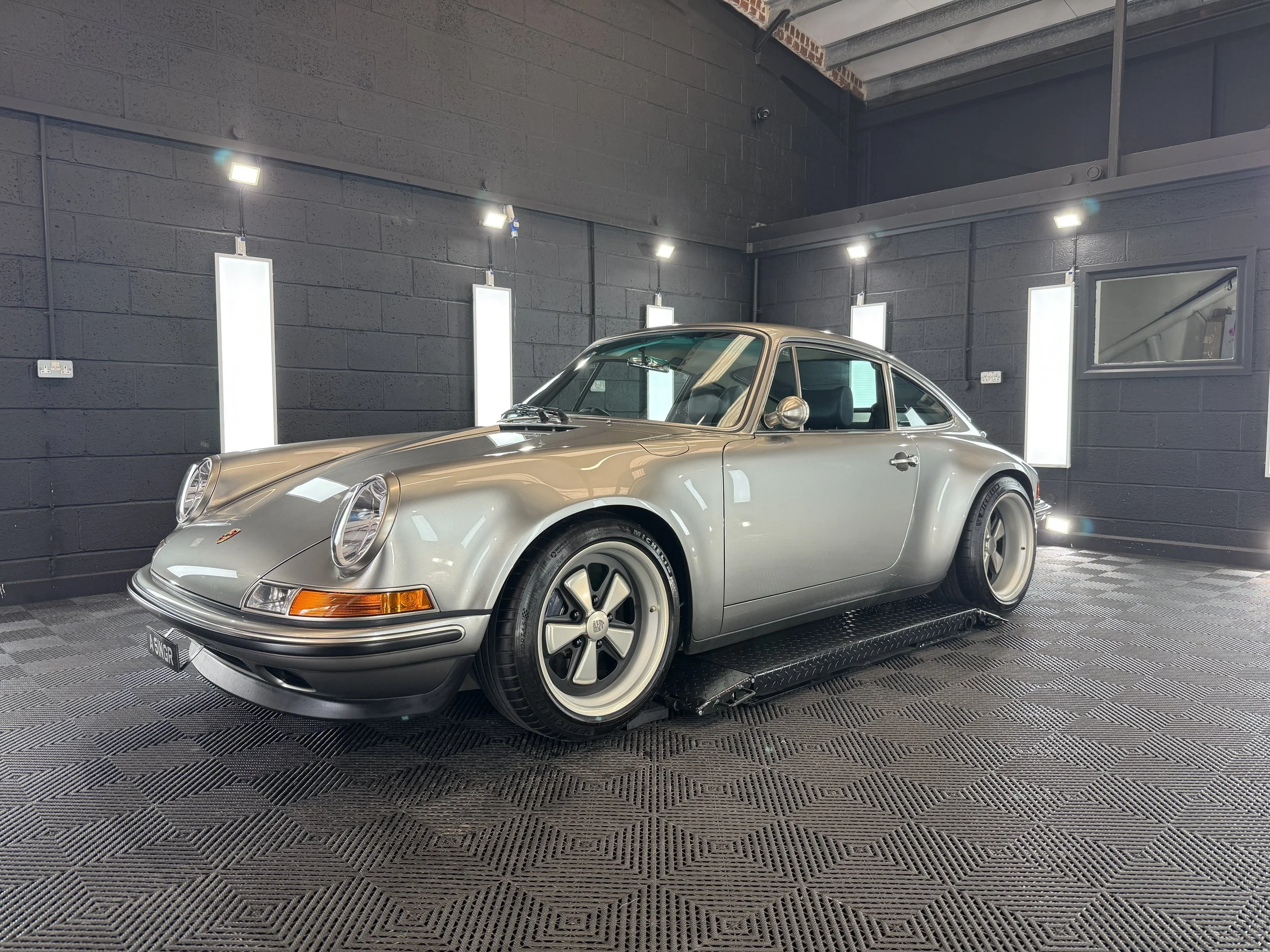 Singer Porsche Xpel PPF Derby