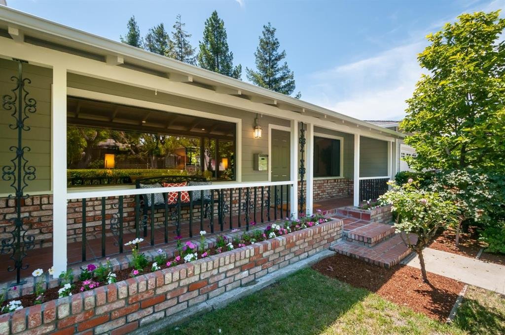 1198 Ruby St, Redwood City | $1,200,000