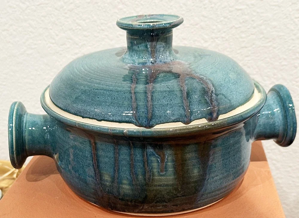 blue pot with handles.jpg