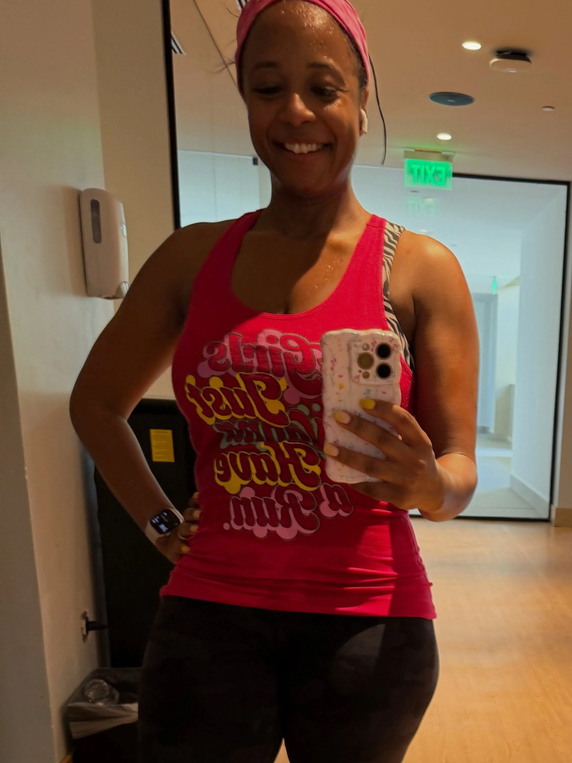 New week with new goals! 

This is your reminder to choose movement that makes you smile 😊! 

#girlsjustwanttohavefun #movementismedicine #weightloss #motivationmonday #wiseweightmanagement