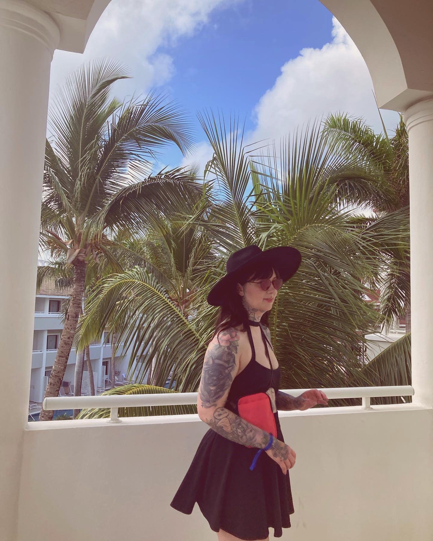 Another year round the sun! 🌞 Grateful for all of the wonderful people and experiences that brought me to 29. Thanks for being here 🧡