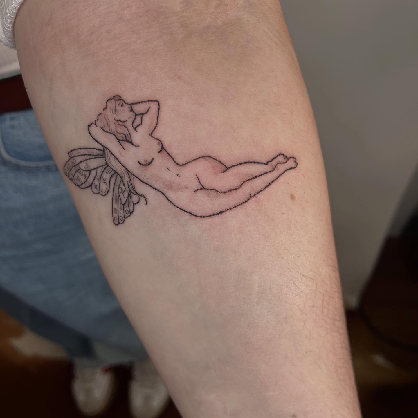 Big Halloween flash days drop 🎃👻🕸️ thank you so much to all who came out to help me celebrate my favourite time of year. I got to meet lots of new folks and see some familiar faces. I&rsquo;m feeling very grateful for all of the amazing stuff tatt