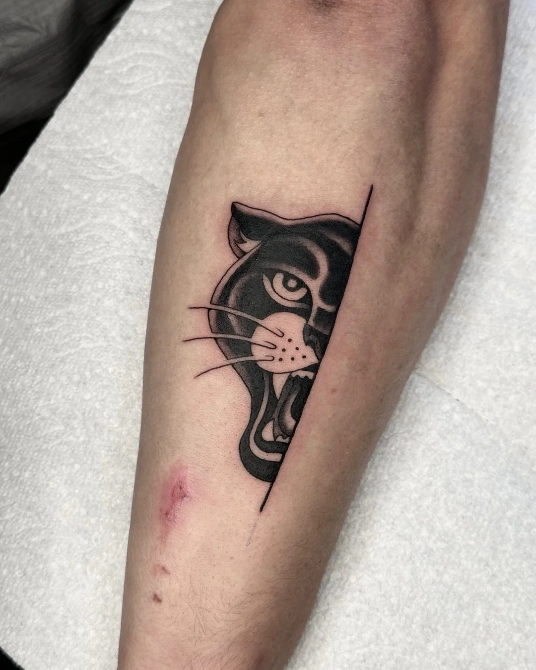 Panther for Marc. Danke!

Made at @blackeleventattoo