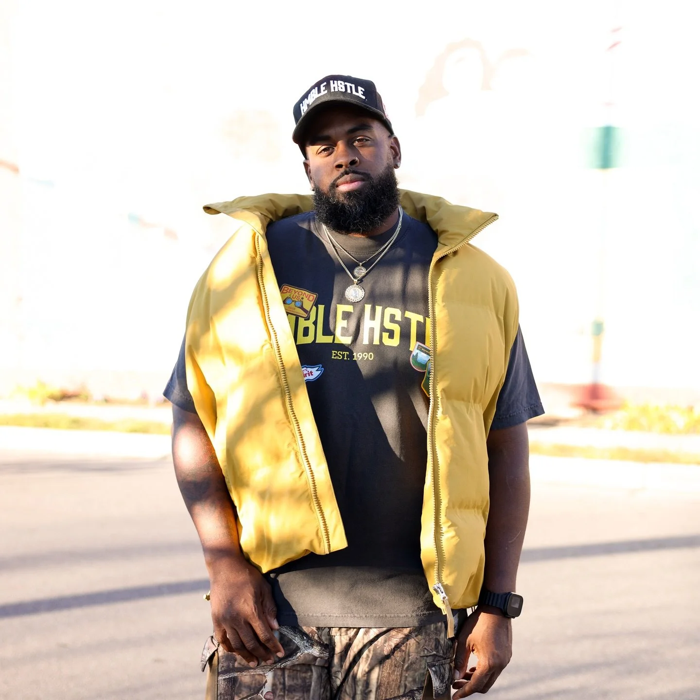 Hustler&rsquo;s Spirit, Humble Mentality🔥🗣️

Fit Details:
✔️Essential Snapbacks
✔️Streetwear Meets The Summit: ATC x HMBLE HSTLE Collab Exclusive Tee

Shop styles with the link in bio🗣️
#hmblehstleclothing #hmblehstle #streetwear