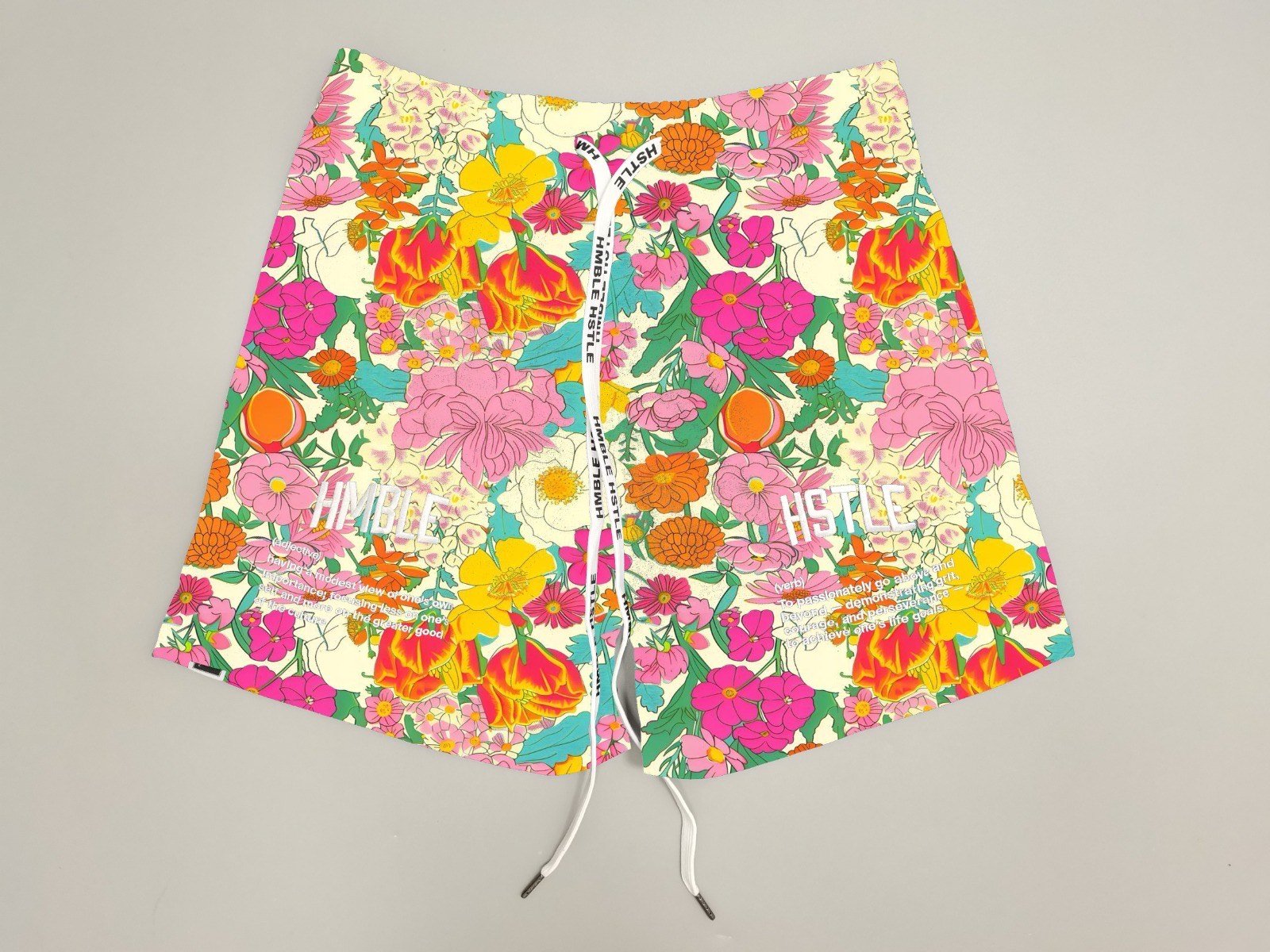 floralshortsmockup.jpeg