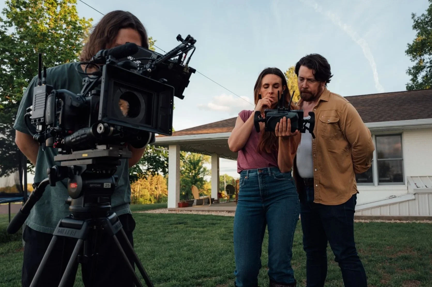 behind-the-scenes-photographer-1010654.jpg