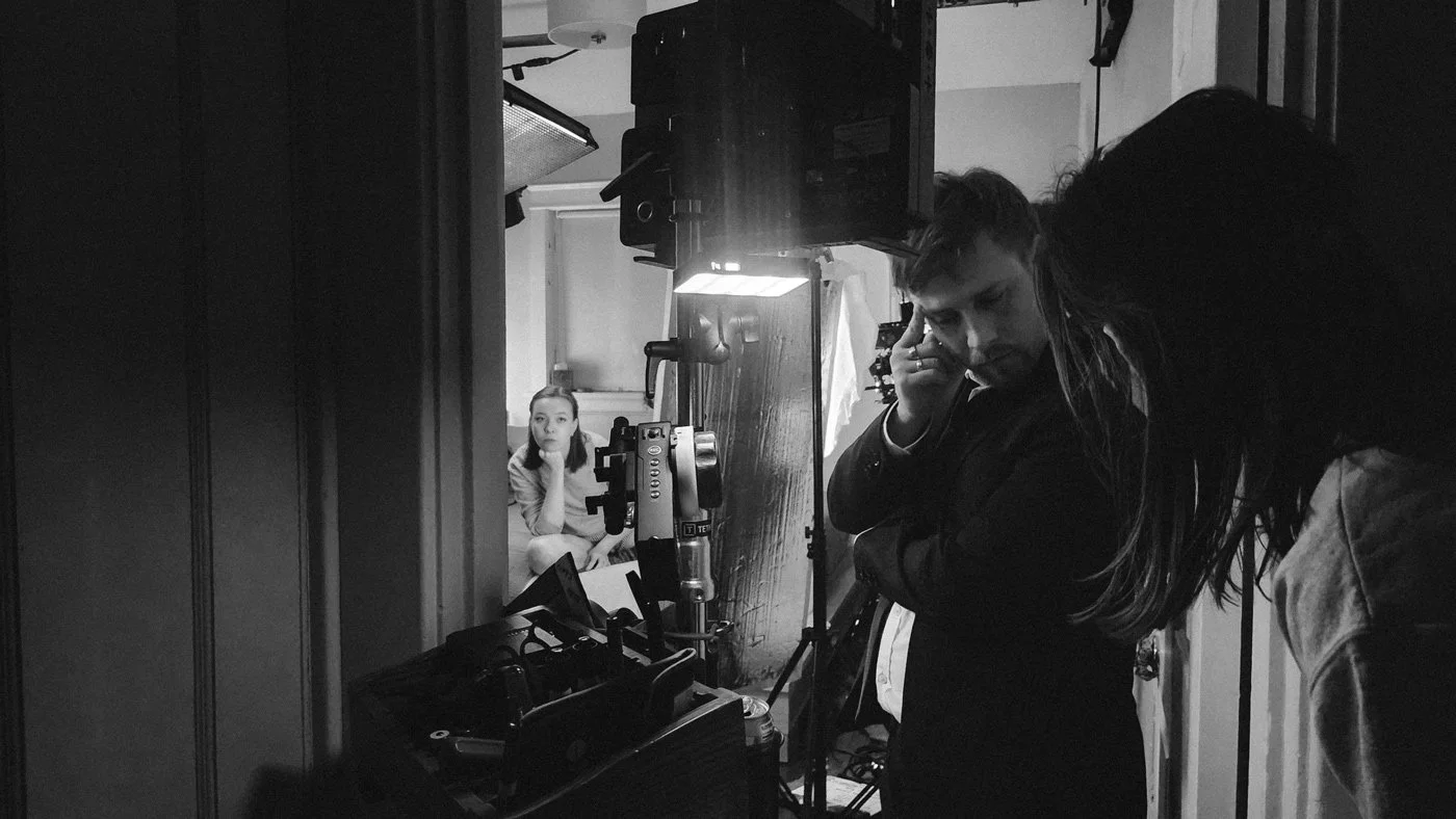 behind-the-scenes-photography-wet-hands.jpg