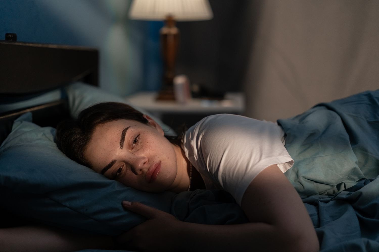 Sleep Anxiety and Racing Thoughts: Why Your Mind Won't Let You Rest