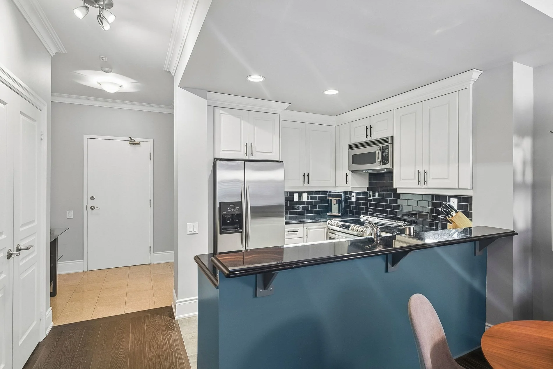 Kitchen 018.jpg