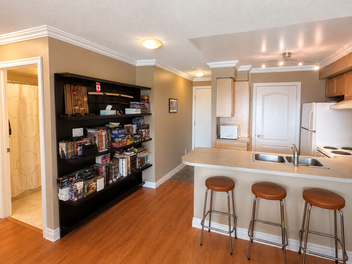 Kitchen_foyer.png