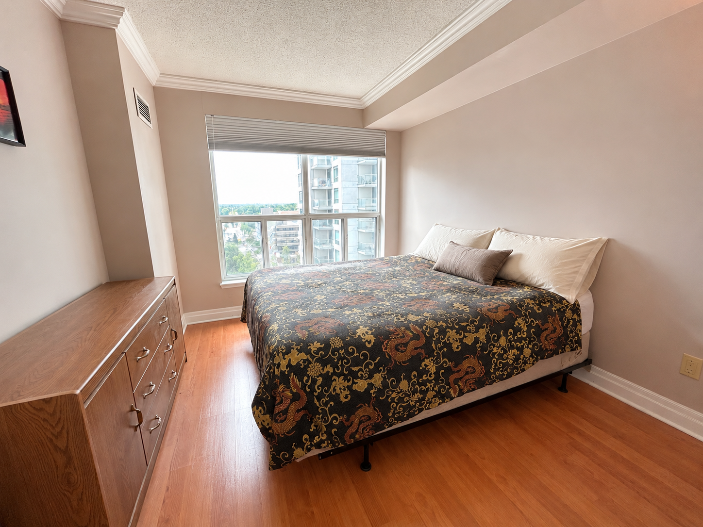 Bedroom 1.png