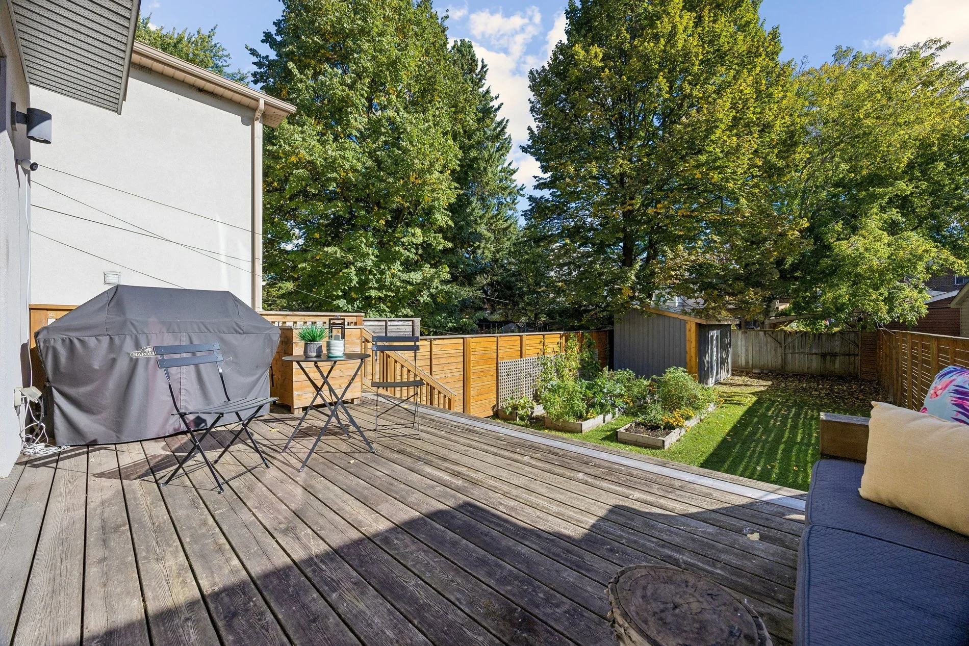 048_ra_-_125_pinewood_avenue-odyssey3d-hdr-014_61.jpg