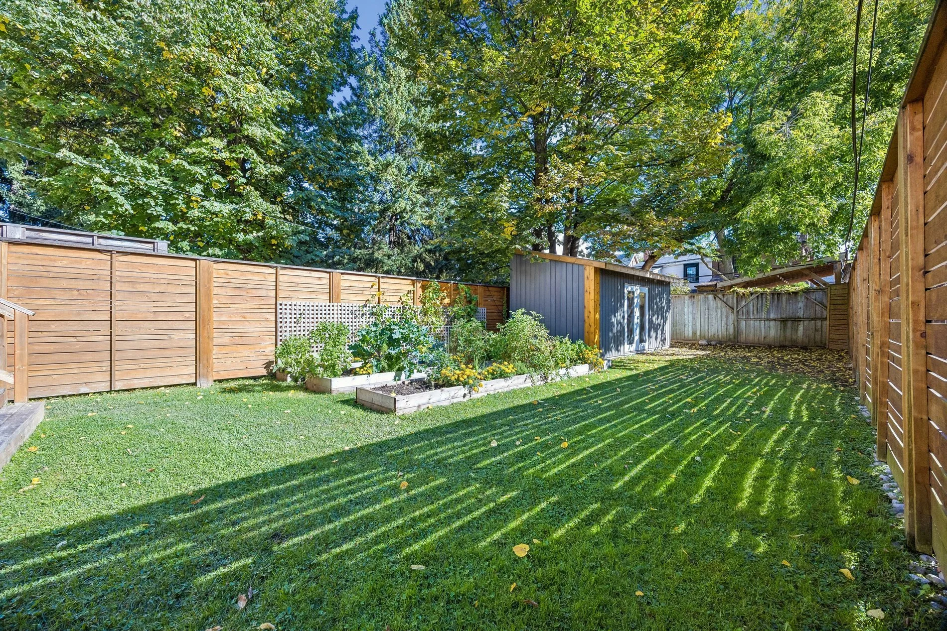 050_ra_-_125_pinewood_avenue-odyssey3d-hdr-008_4.jpg