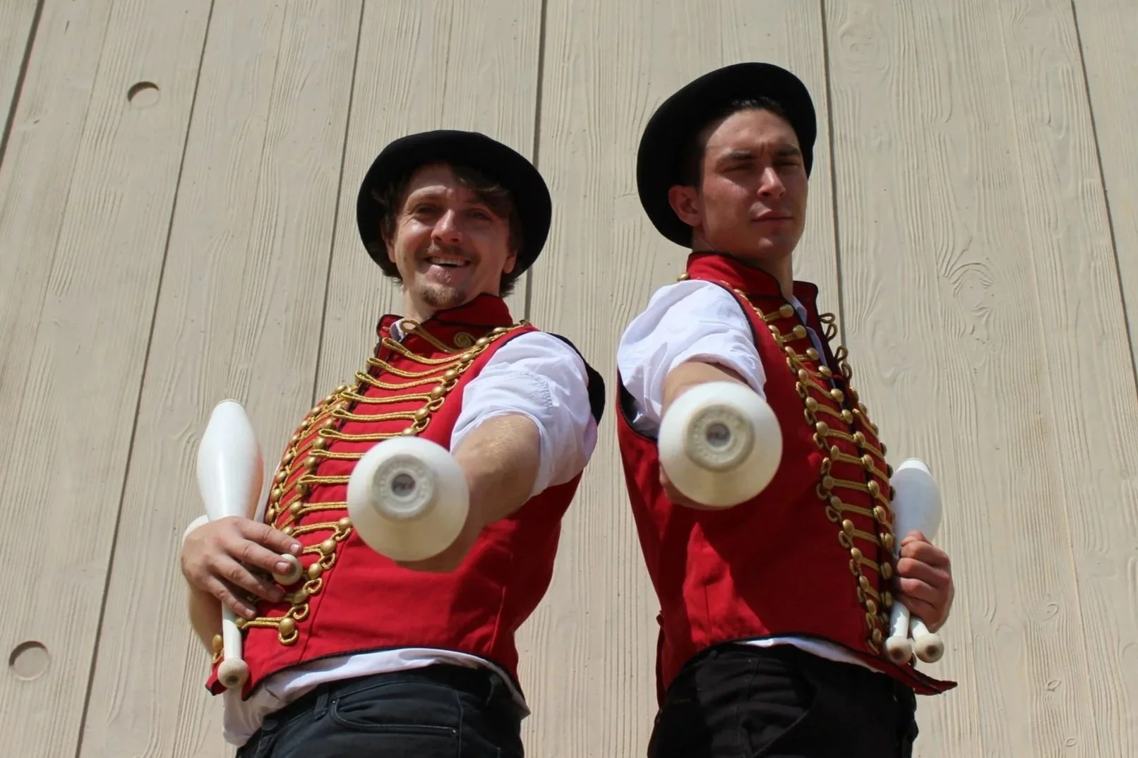 Duo Juggling