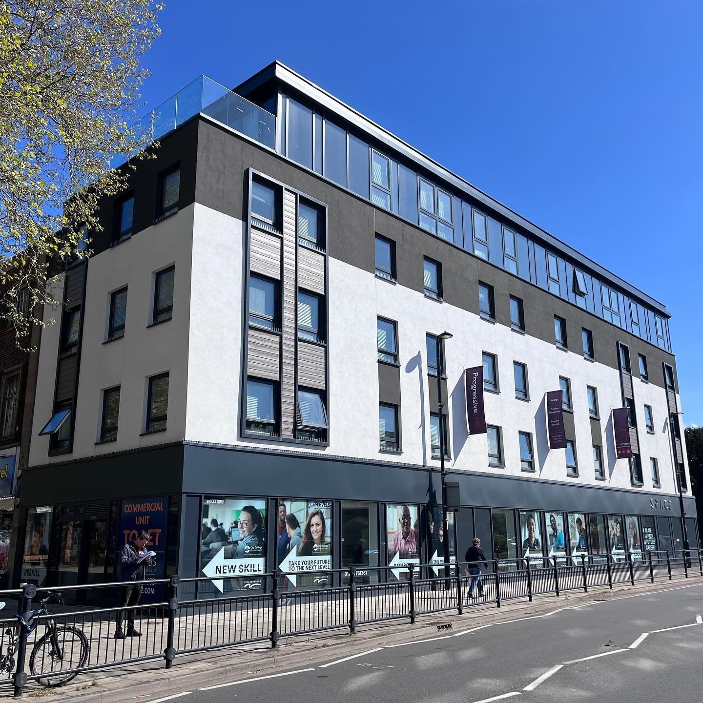 Check out the amazing frontage opportunity along Bourges Boulevard for the potential occupier at this fantastic commercial unit, available to let - SPACE Building, 61 Bridge Street, PE1, Peterborough, PE1 1HA - 2,118 sq ft ground floor space and awes