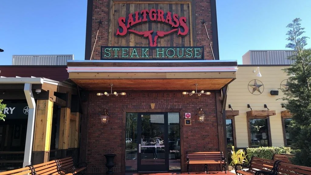 saltgrass-steakhouse-exterior_1024xx4032-2268-0-378.jpg
