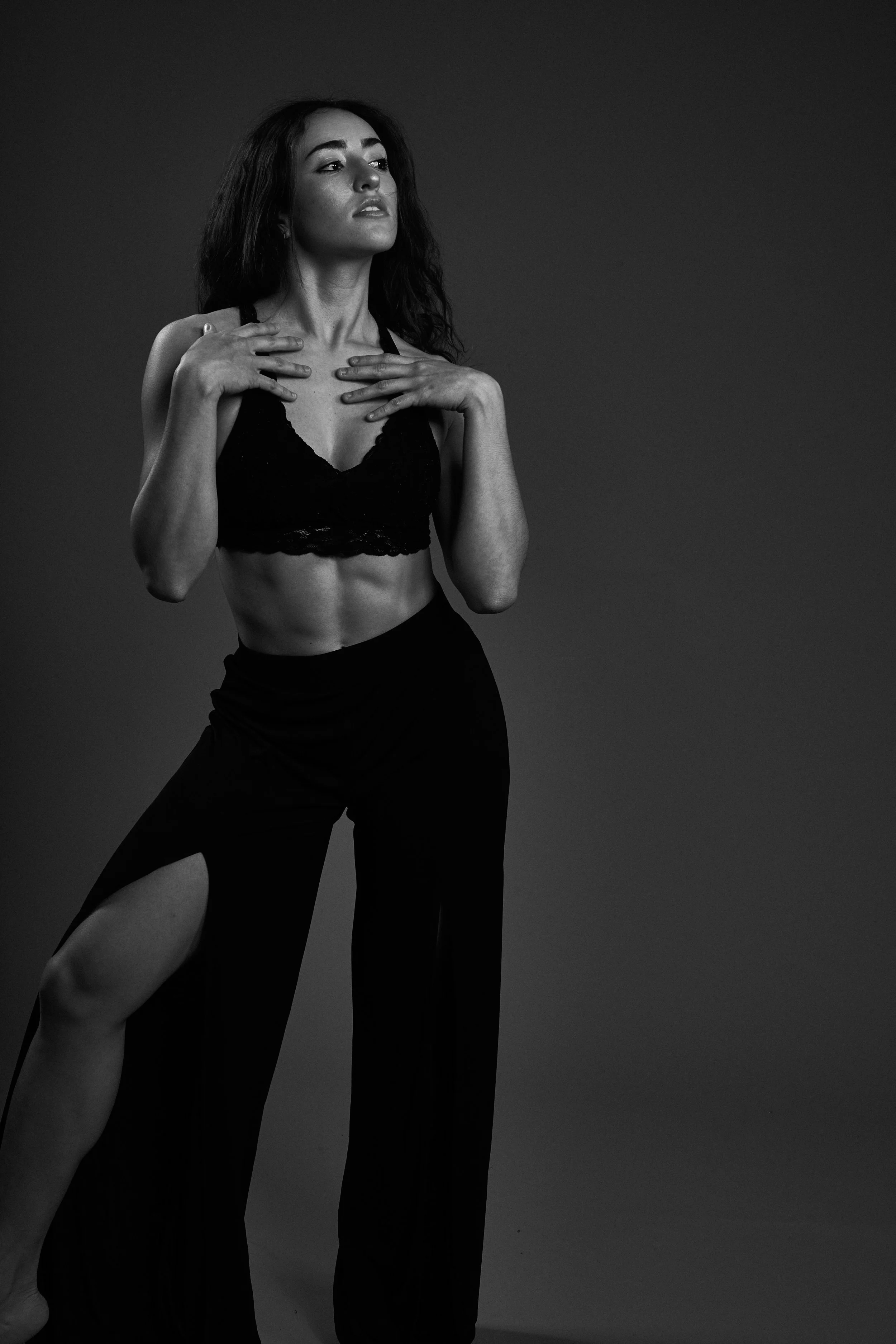 Sofia_03_10_23_studio0712.jpg