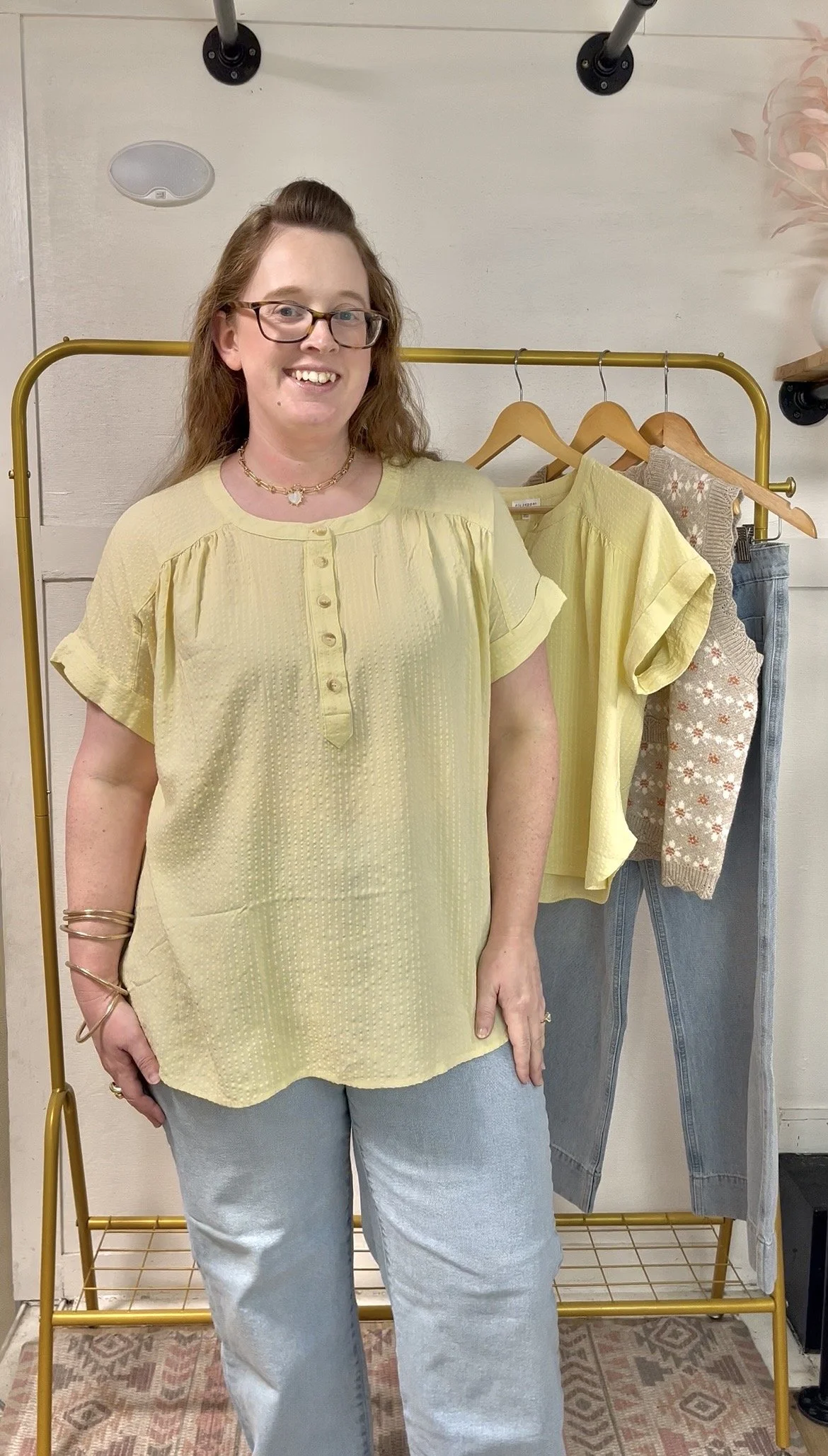 Buttery Yellow Top - Curvy