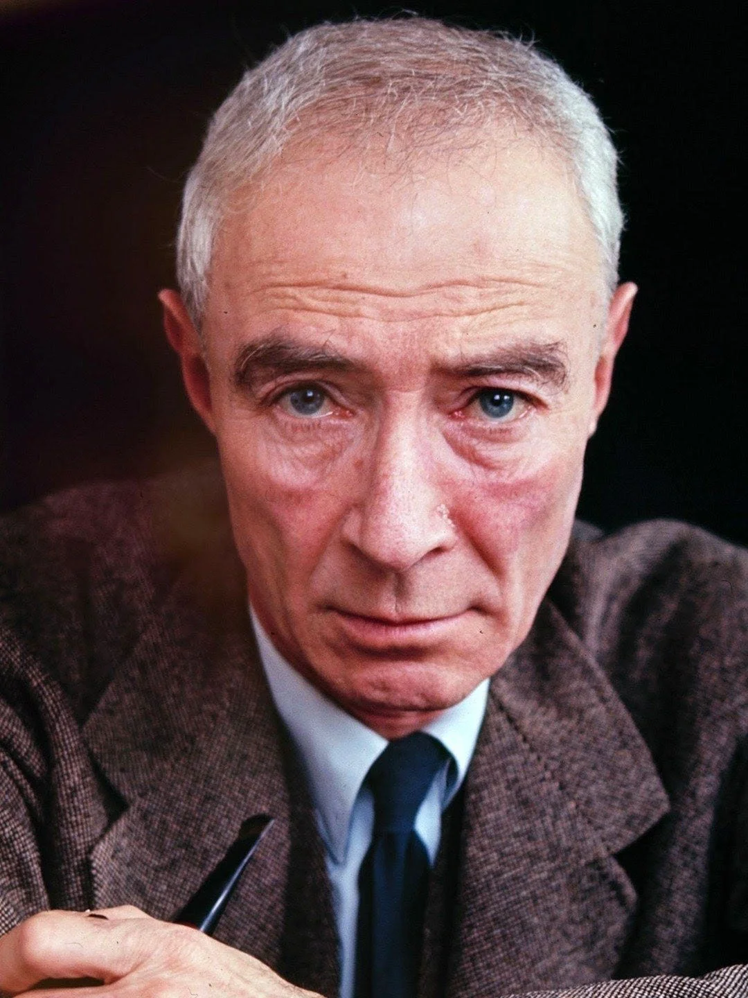 The Physicist Who Chose The Hydrogen Bomb Debate (J. Robert Oppenheimer, USA)