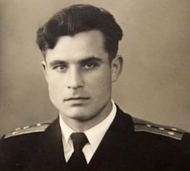 The Naval Officer Who Refused to Turn the Key (Vasili Arkhipov, USSR)