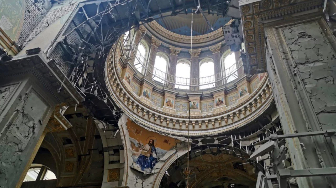 Odessa's Cathedral: Stones vs. People