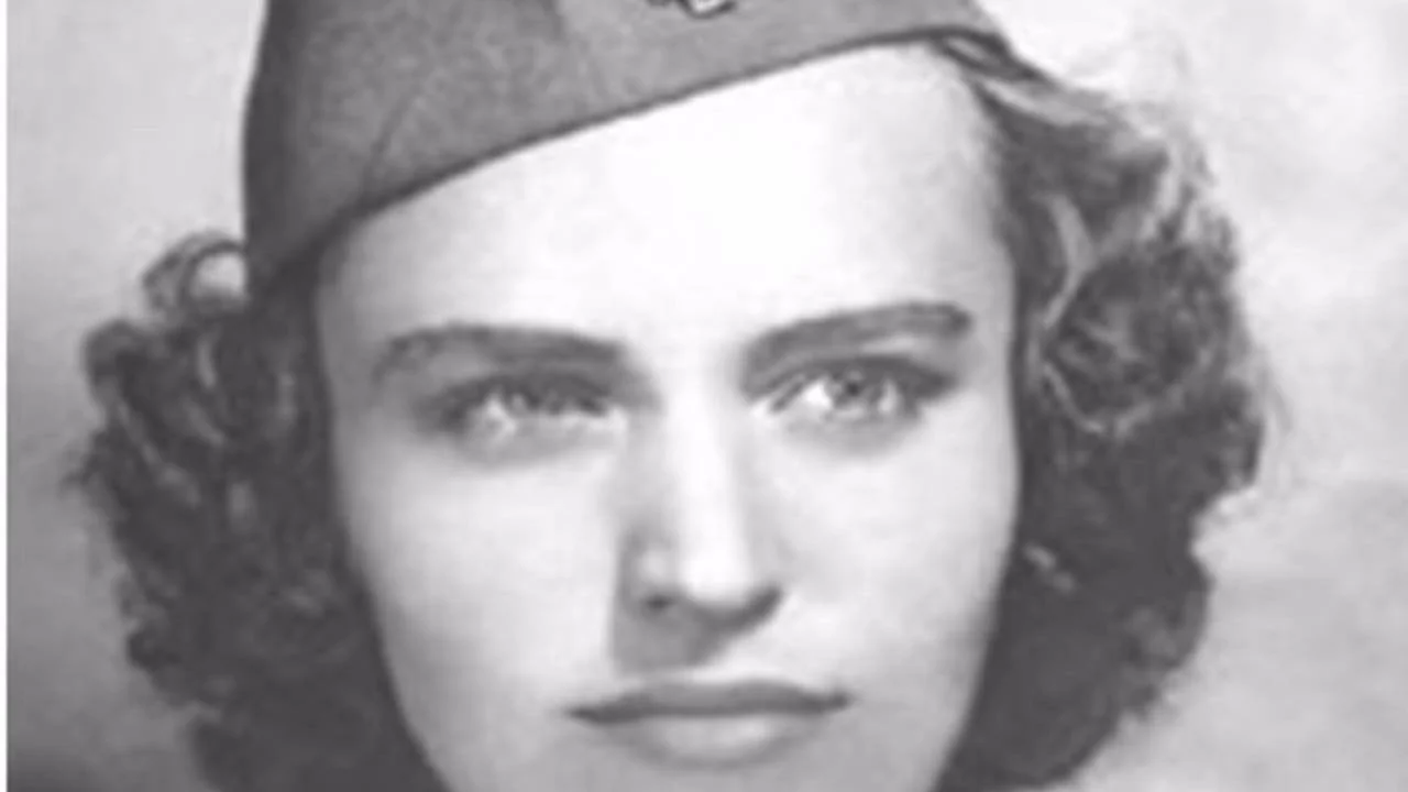 The Life and Legacy of Elizabeth Ann Richardson: American Red Cross Volunteer Killed in Normandy