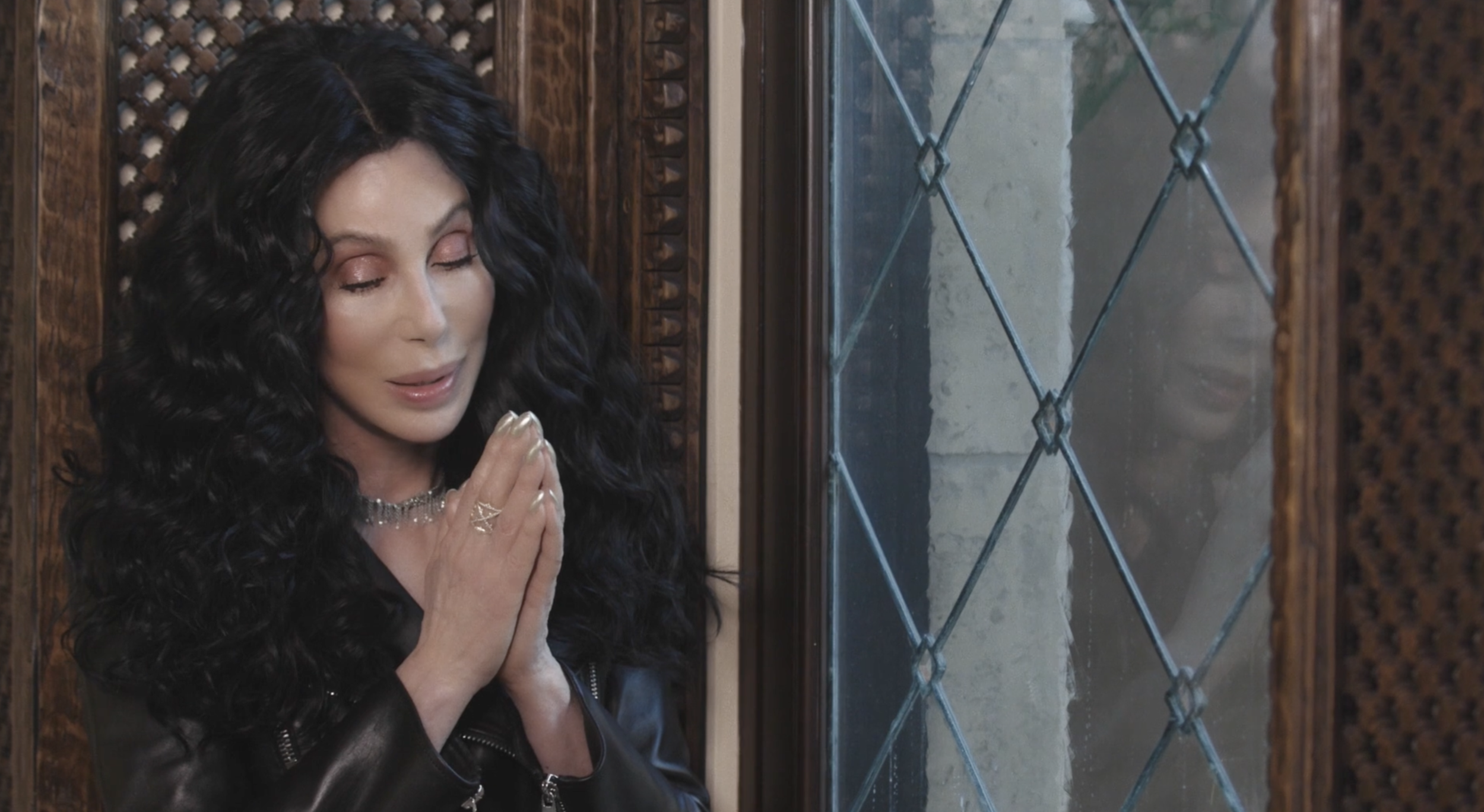 Cher Screengrab3.png