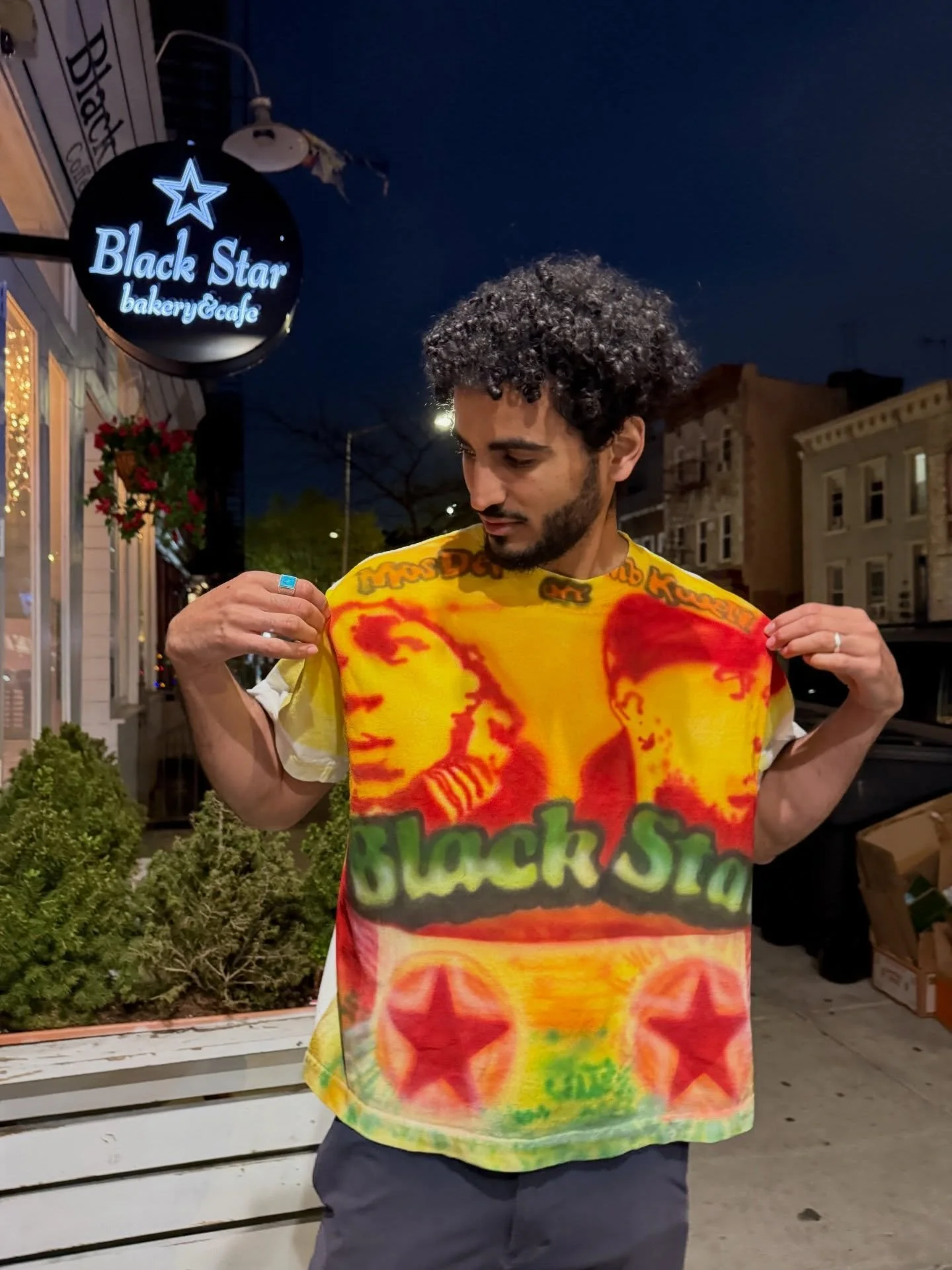 BLACK STAR ★ BIBI STAR 

#airbrush #customs dm to order #talibkweli #blackstar #mosdef