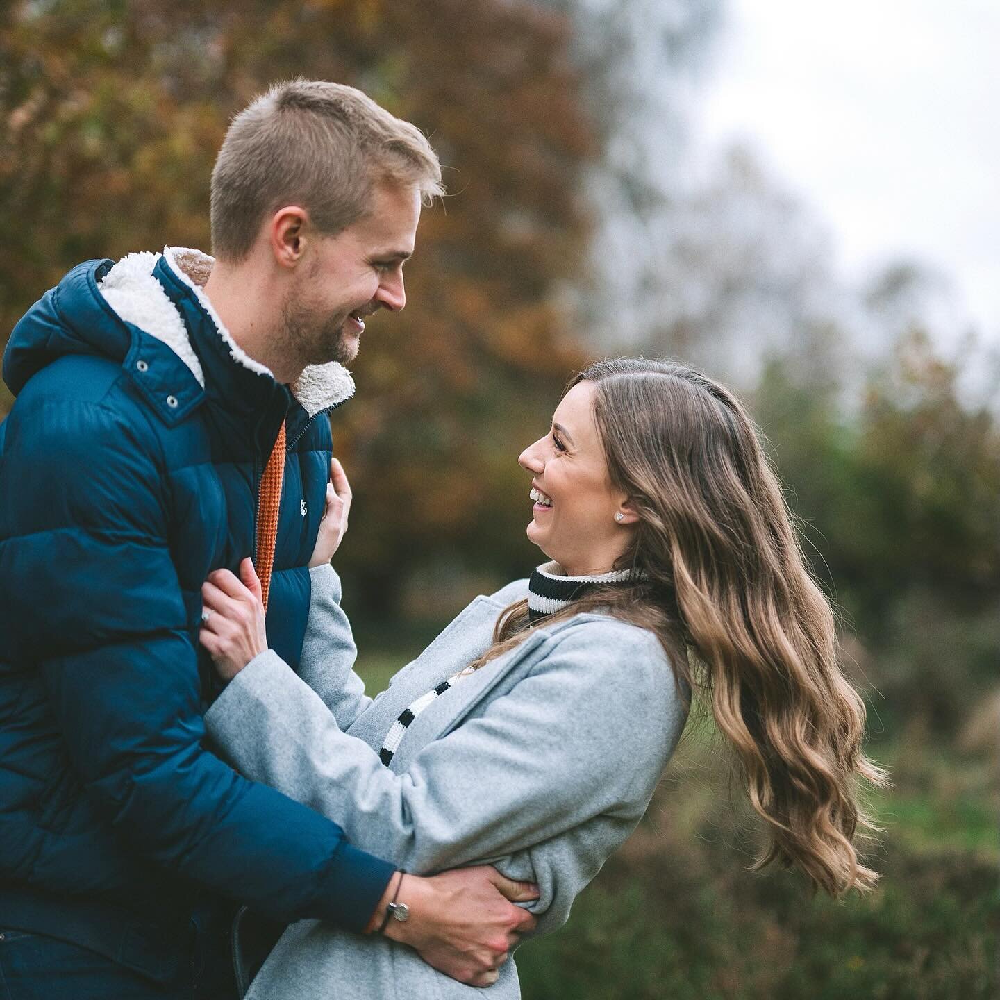 I spent a lovely hour with Hannah and Chris recently whilst having a chat about their big day - it is now only 8 days away! Pre-wedding shoots are invaluable when you hate being in front of the camera. It helps get rid of any fears about being photog