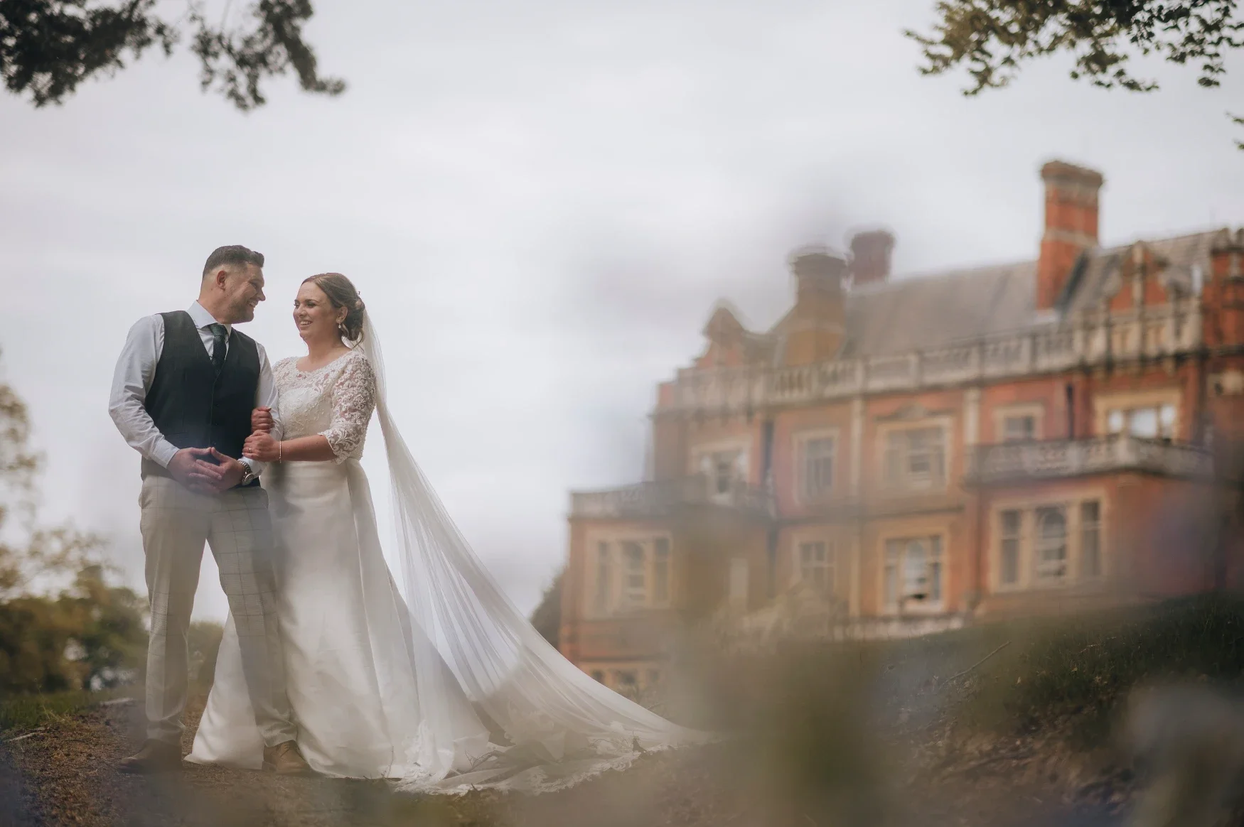rossington hall wedding photoss063.webp