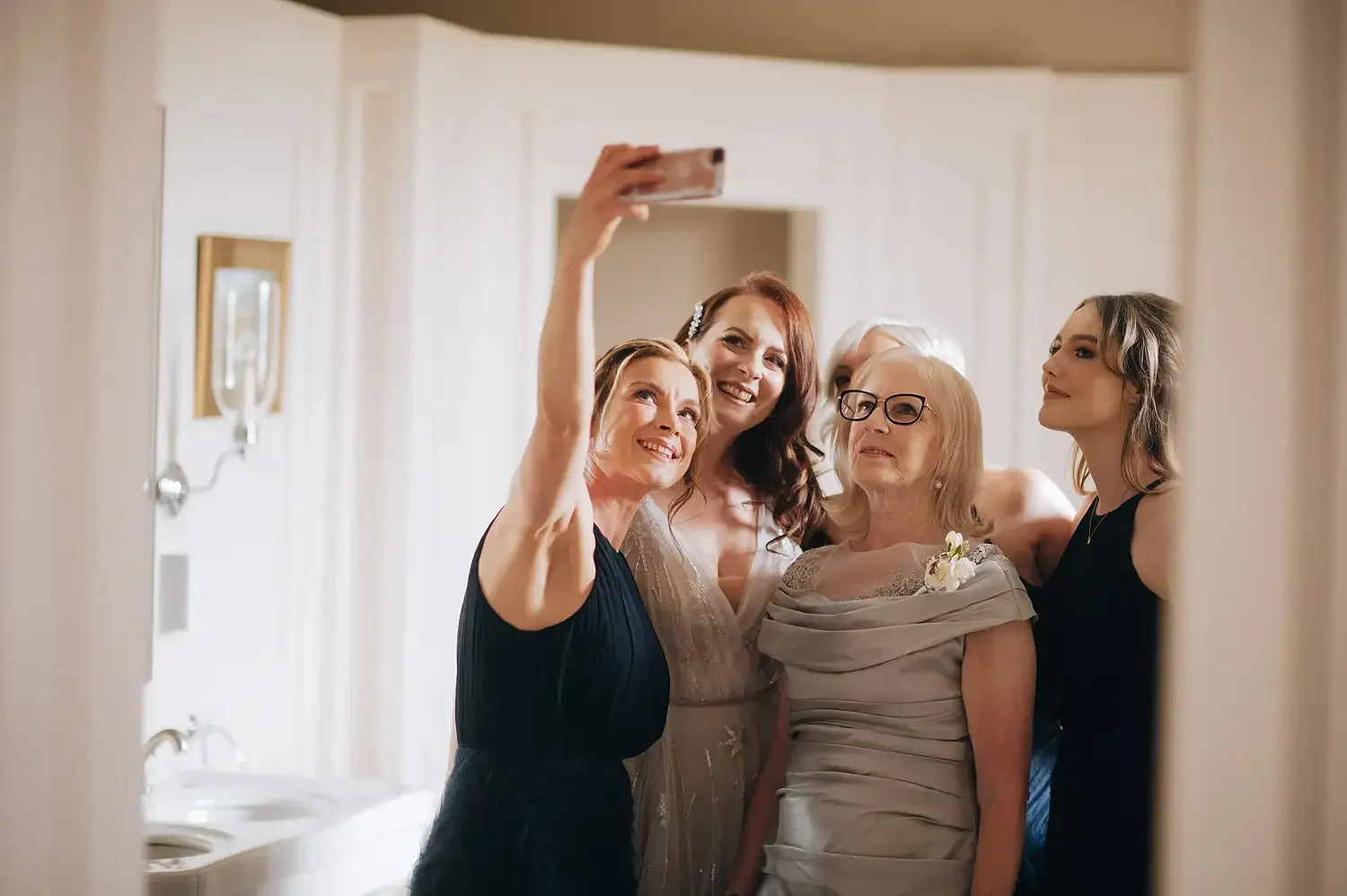 hodsock priory gettin g ready photos006.webp