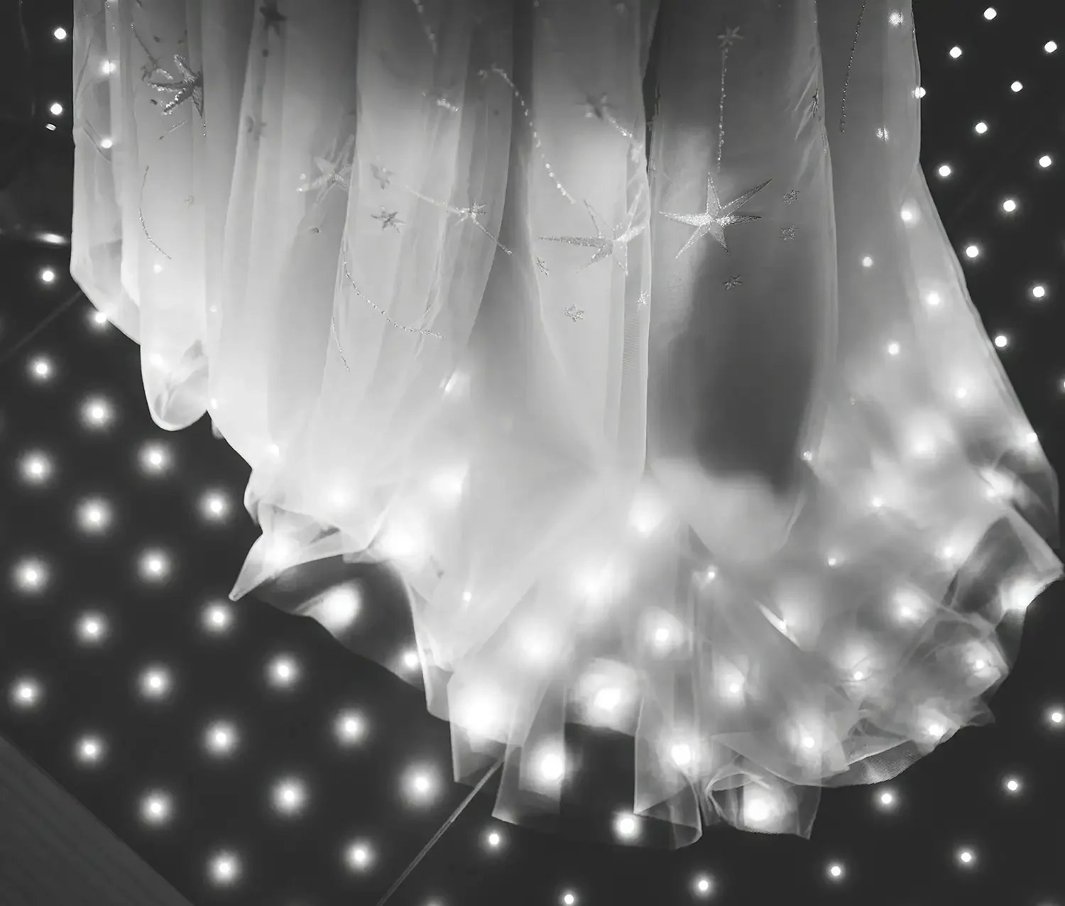 hodsock priory pavilion 1st dacne and party photos006.webp