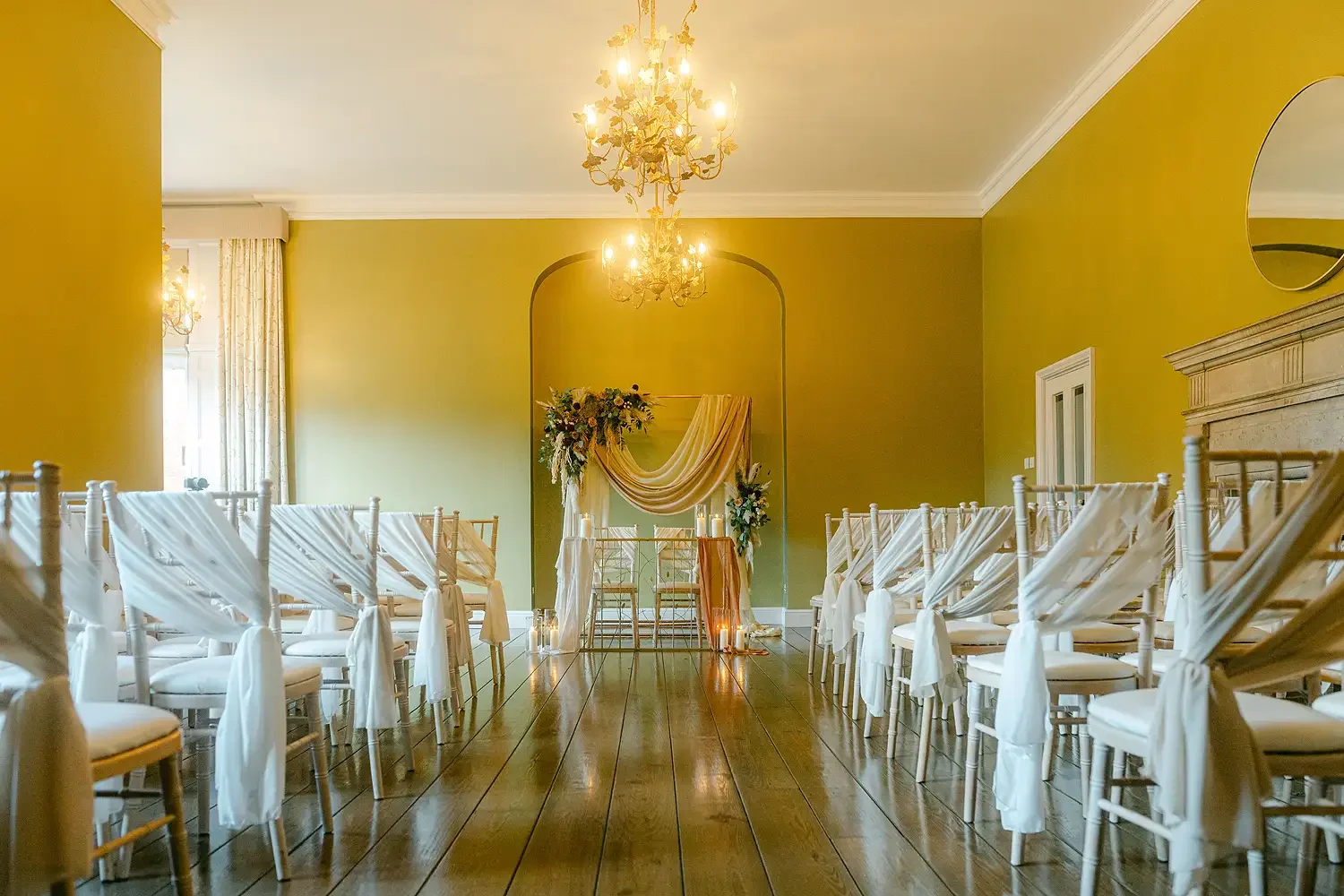 Sunlight & Raindrops: Jess & Chad’s Atmospheric Autumn Wedding at Hodsock Priory