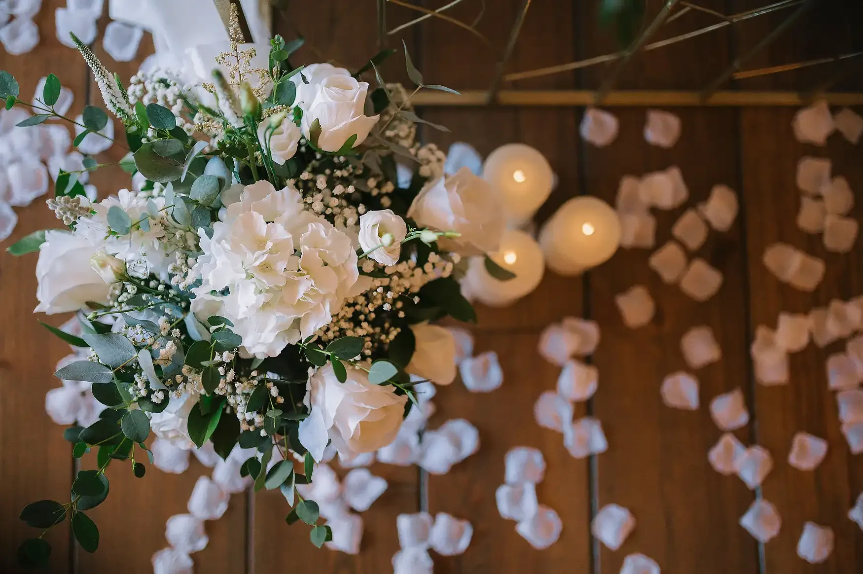 Christmas Lights & Black Tie: Lyndsey & Berkley’s Winter Wedding at Hodsock Priory