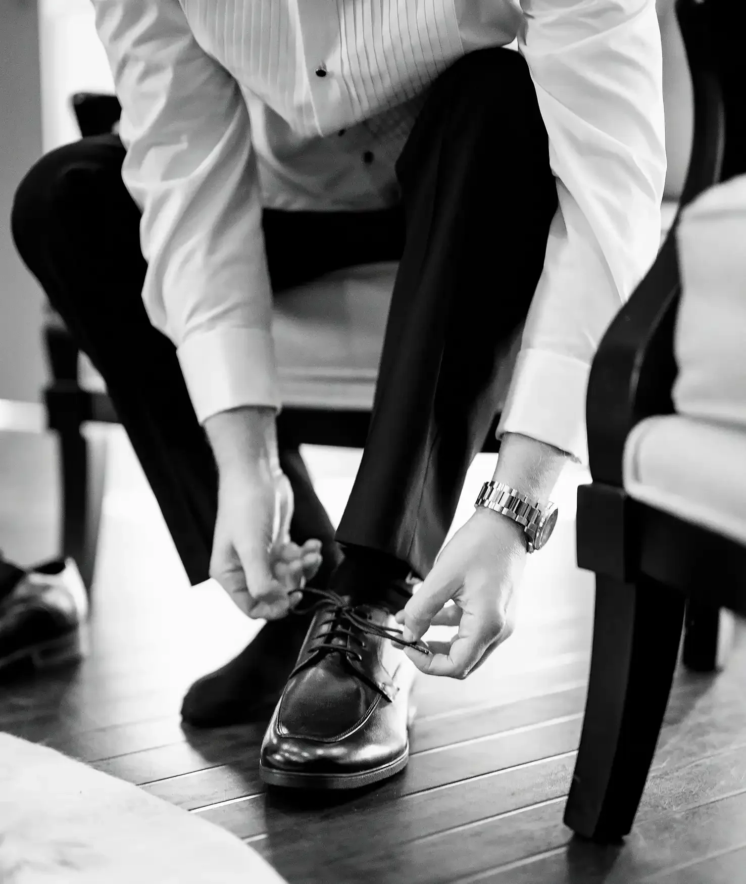 Christmas Lights & Black Tie: Lyndsey & Berkley’s Winter Wedding at Hodsock Priory